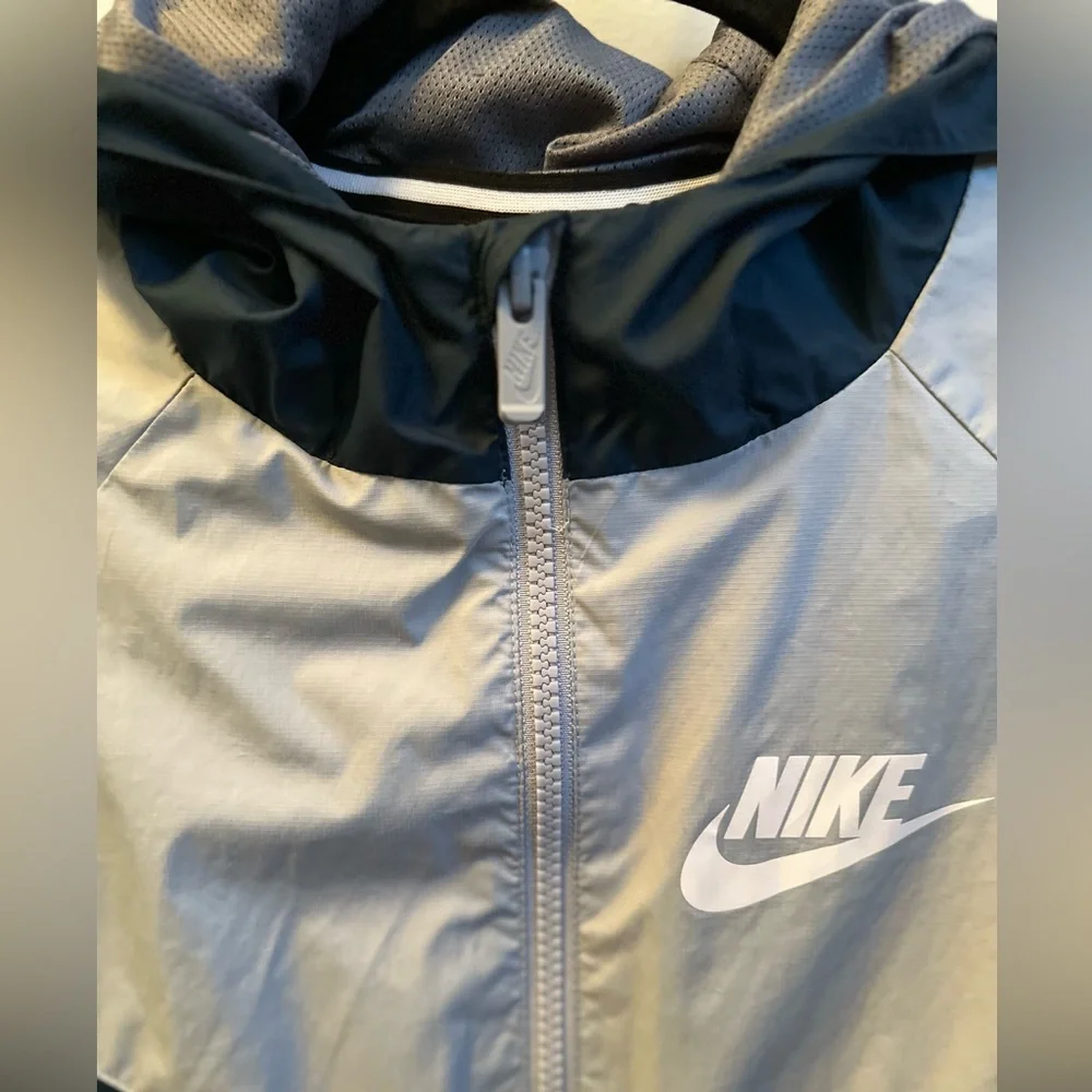Nike Windrunner lined color block hooded jacket XL